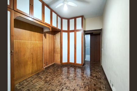 Apartamento para alugar com 140m², 3 quartos e 2 vagas Apartamento para alugar com 140m², 3 quartos e 2 vagasSuíte