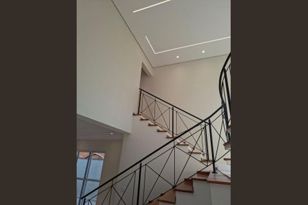 Casa de condomínio à venda com 330m², 4 quartos e 4 vagas Casa de condomínio à venda com 330m², 4 quartos e 4 vagasFoto 10