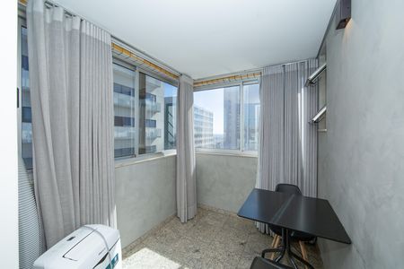 VARANDA de apartamento à venda com 1 quarto, 50m² em Luxemburgo, Belo Horizonte