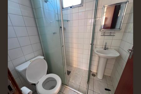 Banheiro Social de apartamento para alugar com 2 quartos, 65m² em Padre Eustáquio, Belo Horizonte