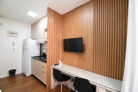 Studio de kitnet/studio para alugar com 1 quarto, 20m² em Mercês, Curitiba