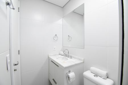 Banheiro do Studio de kitnet/studio para alugar com 1 quarto, 20m² em Mercês, Curitiba