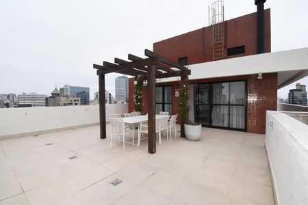 Área comum de kitnet/studio para alugar com 1 quarto, 20m² em Centro Batel, Curitiba