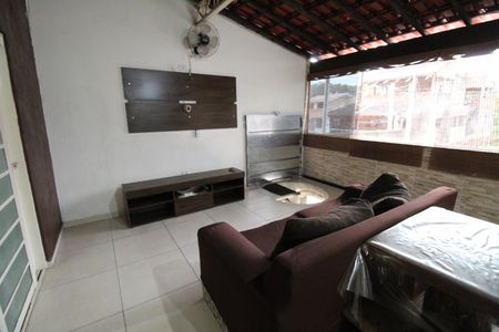 Sala de casa para alugar com 2 quartos, 12m² em Jardim Nova Michigan Ii, São José dos Campos