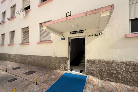 Área comum de apartamento para alugar com 1 quarto, 40m² em Embaré, Santos