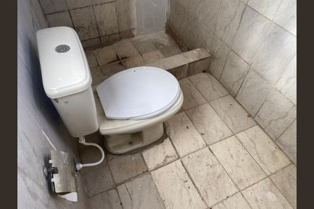 Banheiro de casa para alugar com 2 quartos, 400m² em Joá, Lagoa Santa