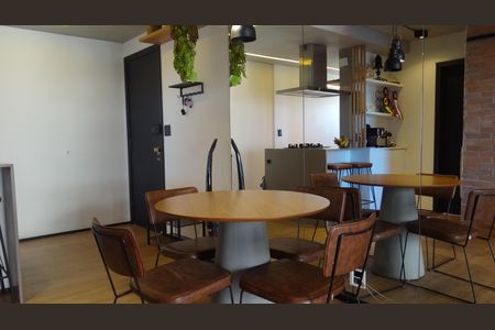 Sala de apartamento para alugar com 1 quarto, 65m² em Barra da Tijuca, Rio de Janeiro