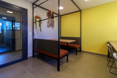Apartamento para alugar com 34m², 1 quarto e sem vagaCoworking