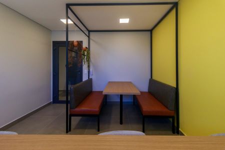 Apartamento para alugar com 34m², 1 quarto e sem vagaCoworking