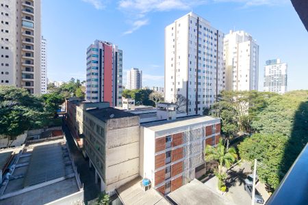 Apartamento para alugar com 34m², 1 quarto e sem vagaVaranda - Vista