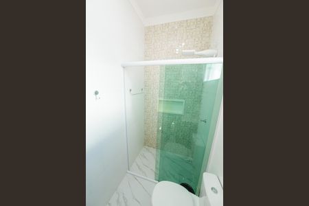 Casa para alugar com 100m², 2 quartos e 2 vagas Casa para alugar com 100m², 2 quartos e 2 vagasBanheiro da Suíte
