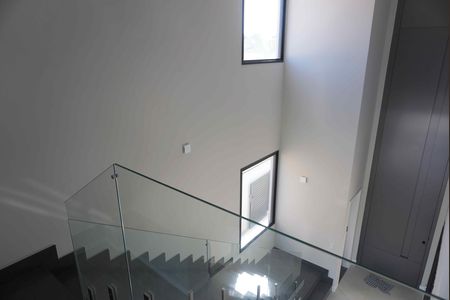 Casa de condomínio para alugar com 300m², 4 quartos e 4 vagasPiso Superior