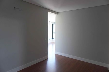 Casa de condomínio para alugar com 300m², 4 quartos e 4 vagasSuite 3