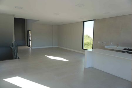 Casa de condomínio para alugar com 300m², 4 quartos e 4 vagasSala