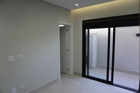 Casa de condomínio para alugar com 300m², 4 quartos e 4 vagasQuarto de Serviço