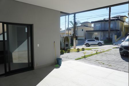 Casa de condomínio para alugar com 300m², 4 quartos e 4 vagasGaragem