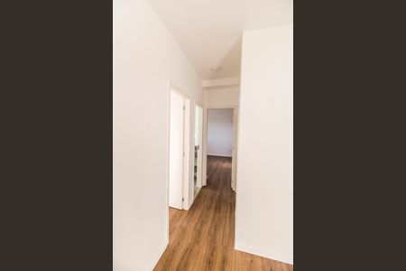 Apartamento à venda com 72m², 3 quartos e 2 vagas Apartamento à venda com 72m², 3 quartos e 2 vagasCorredor