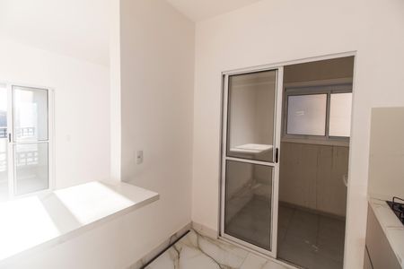 Cozinha de apartamento para alugar com 3 quartos, 72m² em Jardim Maria Helena, Barueri