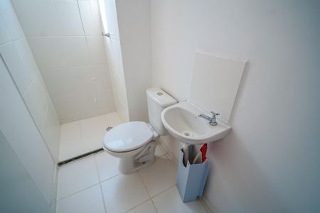 Apartamento para alugar com 42m², 2 quartos e sem vaga Apartamento para alugar com 42m², 2 quartos e sem vagaBanheiro