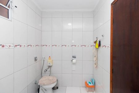 Banheiro de casa à venda com 4 quartos, 585m² em Vila Pedra Branca, São Paulo