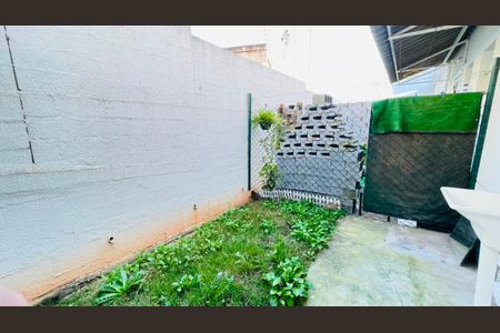 Área privativa/ Área de serviço de casa de condomínio para alugar com 2 quartos, 54m² em Parque Santo Afonso, Cotia