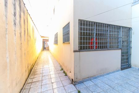 Quintal e Área de Serviço de casa à venda com 3 quartos, 130m² em Jardim Sao Vicente, São Paulo