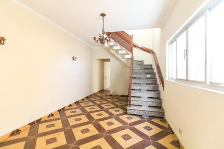 Casa à venda com 3 quartos, 130m² em Jardim Sao Vicente, São Paulo