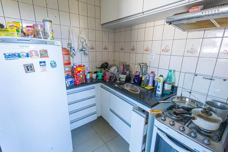 cozinha de apartamento à venda com 2 quartos, 48m² em Santa Amelia, Belo Horizonte
