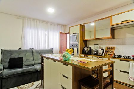 Sala e cozinha de casa à venda com 2 quartos, 110m² em Jardim Peri, São Paulo