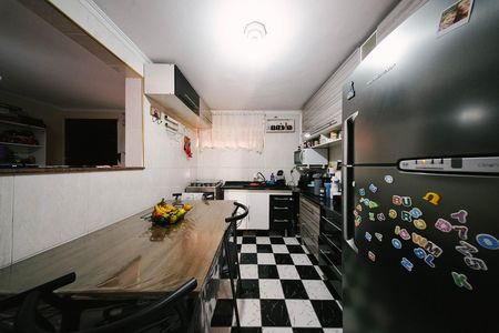 Cozinha de apartamento à venda com 2 quartos, 48m² em Conj. Hab. Padre Manoel da Nobrega, São Paulo