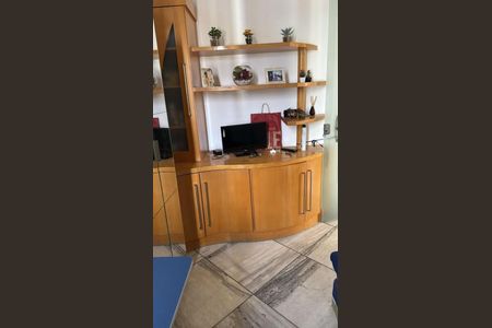 Sala de apartamento para alugar com 2 quartos, 78m² em Santa Cruz, Belo Horizonte