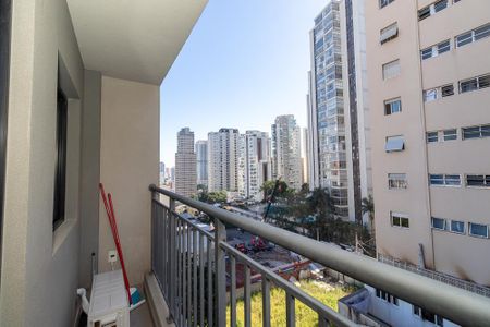 Studio para alugar com 25m², 1 quarto e sem vaga Studio para alugar com 25m², 1 quarto e sem vagaVaranda