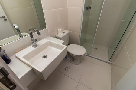 Studio para alugar com 25m², 1 quarto e sem vaga Studio para alugar com 25m², 1 quarto e sem vagaBanheiro