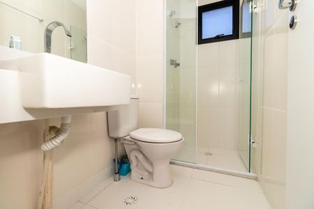 Studio para alugar com 25m², 1 quarto e sem vaga Studio para alugar com 25m², 1 quarto e sem vagaBanheiro