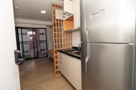 Studio para alugar com 25m², 1 quarto e sem vaga Studio para alugar com 25m², 1 quarto e sem vagaCozinha
