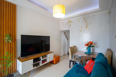 Sala de apartamento para alugar com 1 quarto, 60m² em Venda da Cruz, São Gonçalo