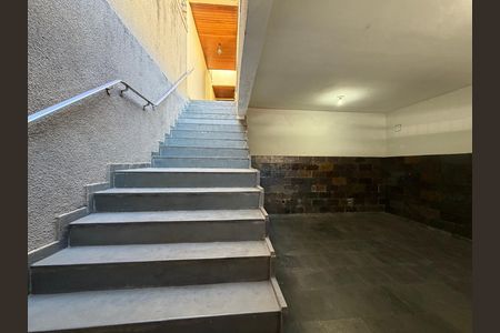 Entrada de casa para alugar com 3 quartos, 209m² em Taquara, Rio de Janeiro