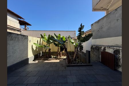 Quintal  de casa para alugar com 3 quartos, 209m² em Taquara, Rio de Janeiro