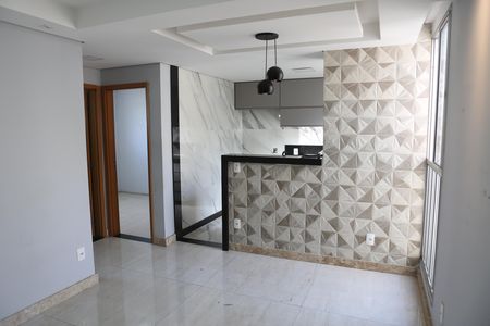 Sala de apartamento para alugar com 2 quartos, 40m² em Califórnia, Contagem