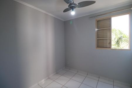 Apartamento para alugar com 77m², 3 quartos e 1 vagaQuarto 2
