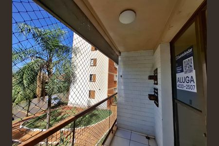 Apartamento para alugar com 77m², 3 quartos e 1 vaga Apartamento para alugar com 77m², 3 quartos e 1 vagaPlaca