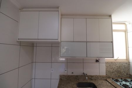 Apartamento para alugar com 77m², 3 quartos e 1 vagaCozinha 