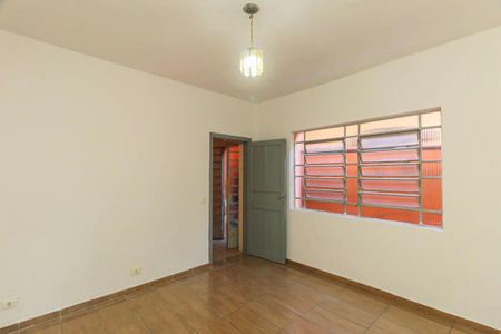Casa para alugar com 3 quartos, 70m² em Jardim Guairaca, São Paulo