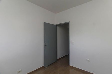 Quarto 1 de casa para alugar com 3 quartos, 70m² em Jardim Guairaca, São Paulo