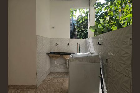 Casa para alugar com 50m², 1 quarto e sem vaga
