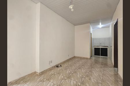 Casa para alugar com 1 quarto, 50m² em Luiz Anselmo, Salvador