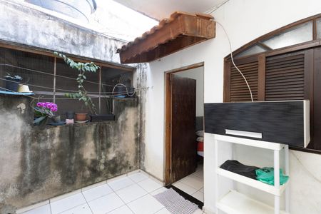 Área de Serviço de casa para alugar com 1 quarto, 75m² em Jardim Flor de Maio, São Paulo