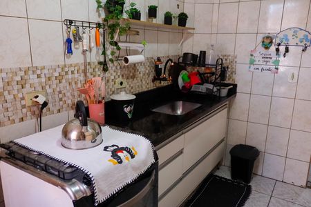 Cozinha de apartamento para alugar com 2 quartos, 63m² em Aliança, Osasco