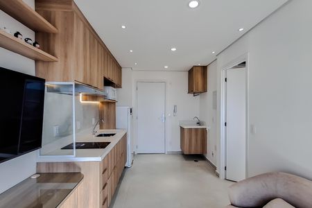 Sala de kitnet/studio para alugar com 1 quarto, 28m² em Liberdade, São Paulo