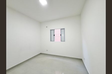 Quarto 2 de casa de condomínio para alugar com 2 quartos, 80m² em Jardim Mangalot, São Paulo